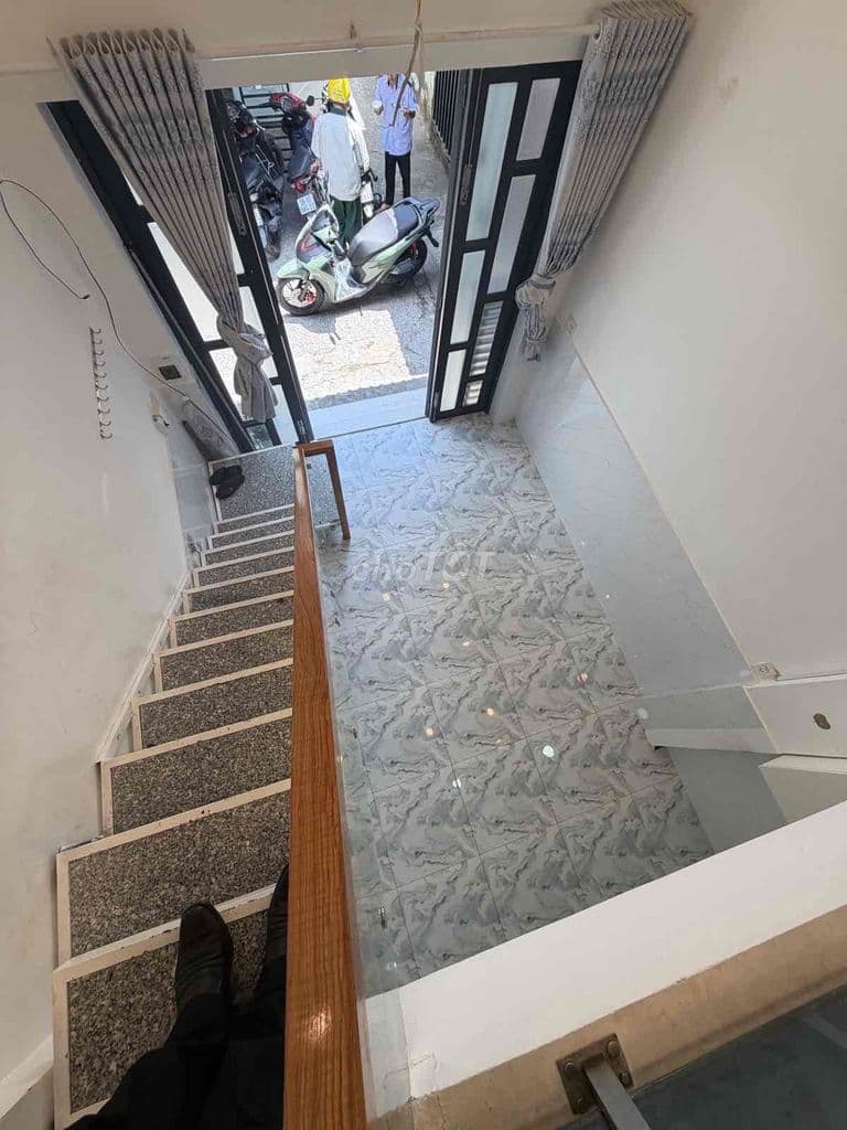 NHÀ BÀ ĐIỂM HÓC MÔN 27M2 DƯỚI 2T CÓ SHR - Ảnh 2