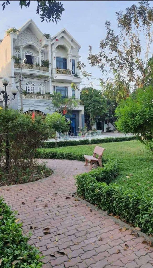 Bán đất có nhà 14,7m x 19m. View Công viên 2MT hẻm 12m Đường TCH08 - Ảnh 2