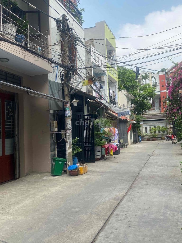 Tây Thạnh, Tân Phú: nhà 3 tầng, DT 4x16, hẻm thông, giá 7.x tỷ