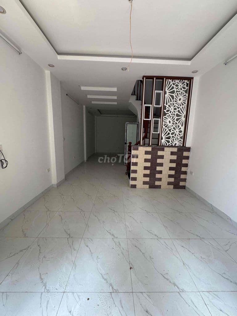 BÁN NHÀ PHƯỢNG ĐỒNG, PHỤNG CHÂU - 38,6M2 - HƯỚNG ĐÔNG NAM - Ảnh 2