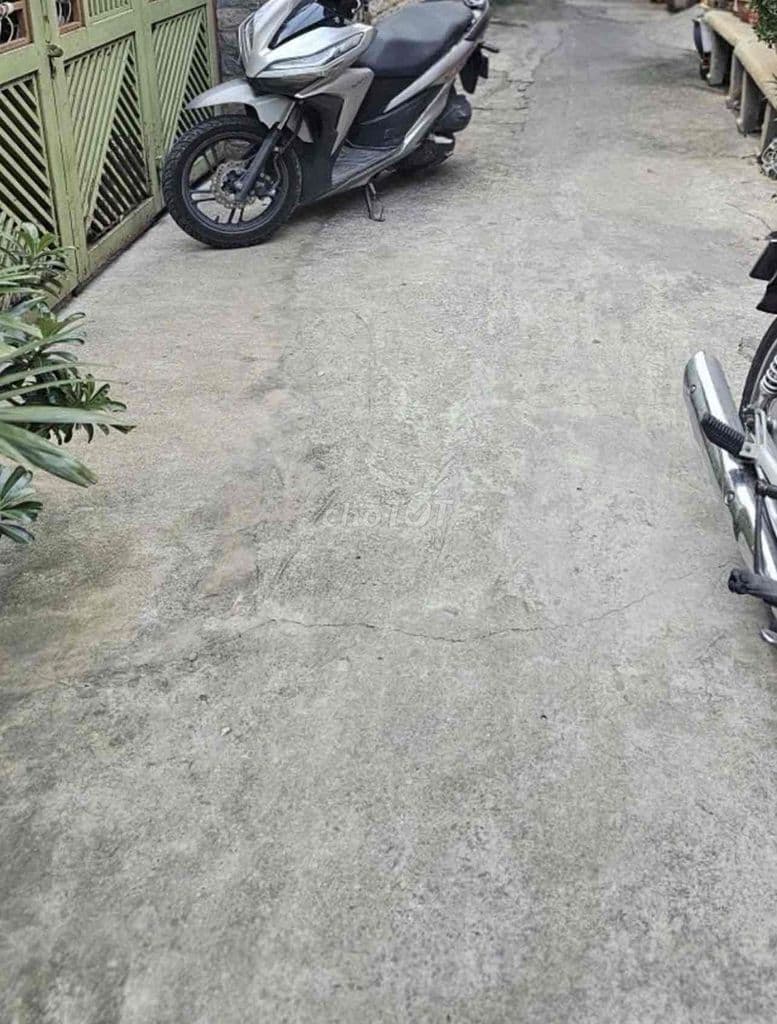 NGAY HXH - NGUYỄN VĂN QUÁ- ĐHT Q12- 36M2- 2TANG - HƠN 2 TỶ - Ảnh 2