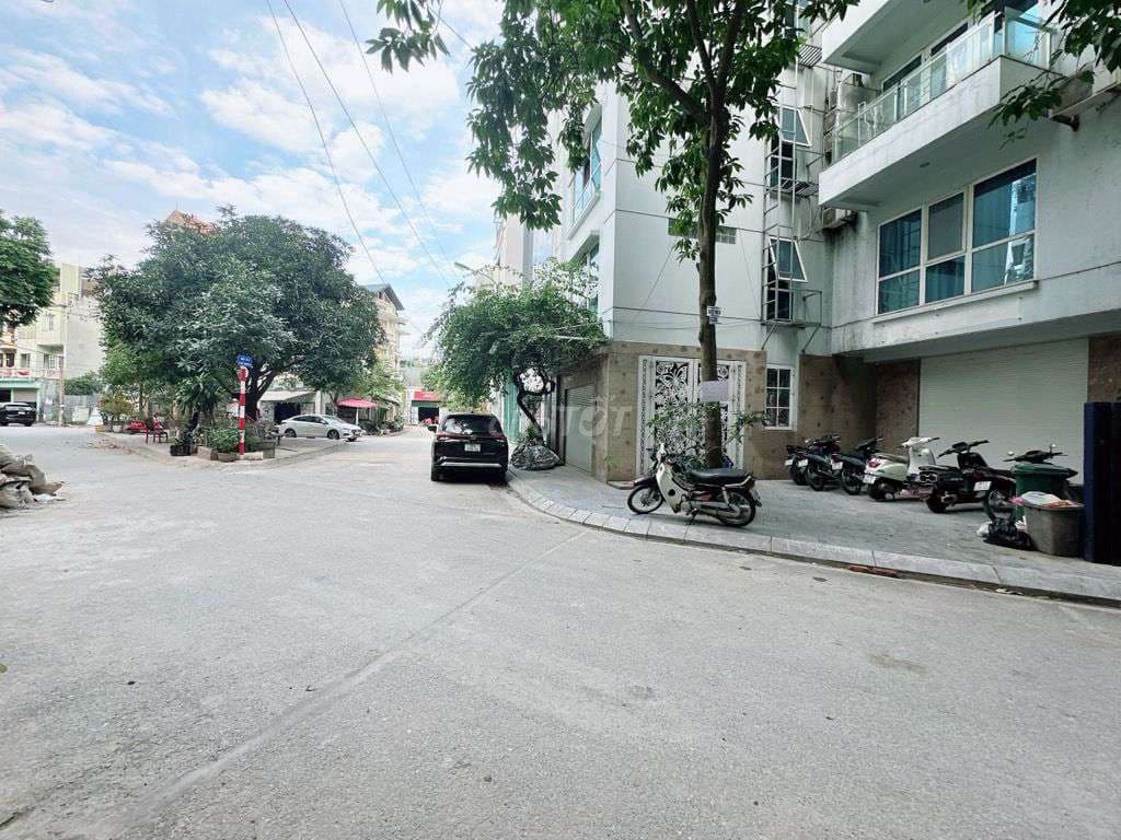 PHỐ LÂM HẠ 100m2 BỒ ĐỀ LONG BIÊN 7 TẦNG THANG MÁY – GARA 3-4 Ô TÔ
