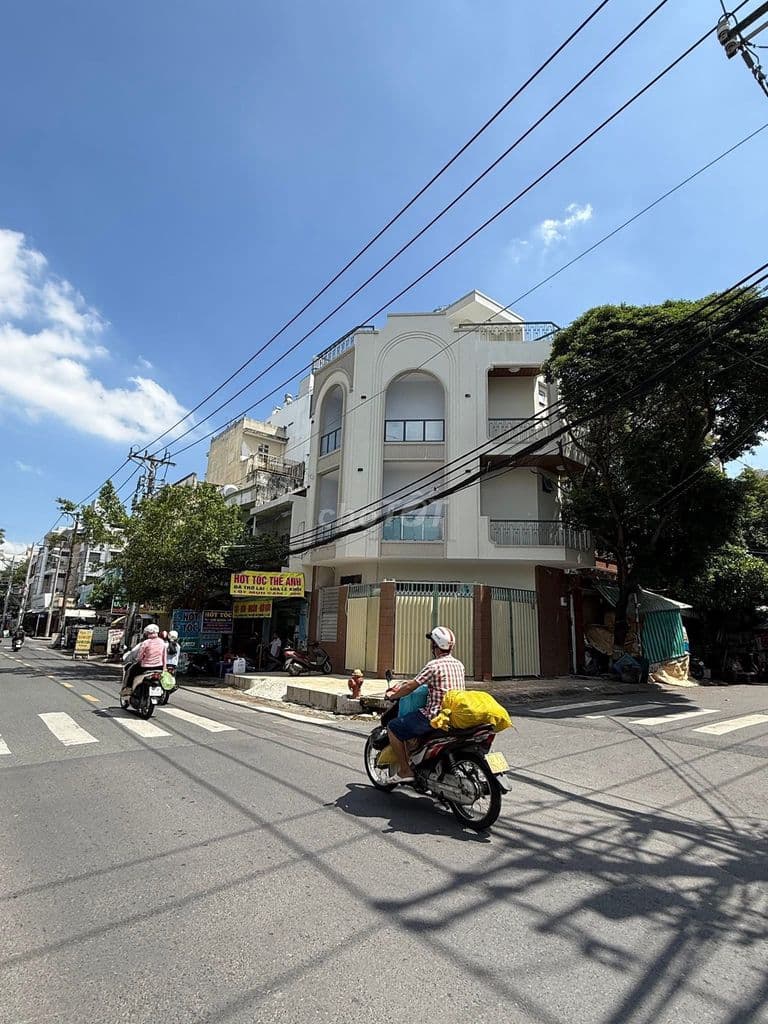 Cho thuê góc 2mt Lê Khôi 6.5x6.5 - 2 lầu st 25tr