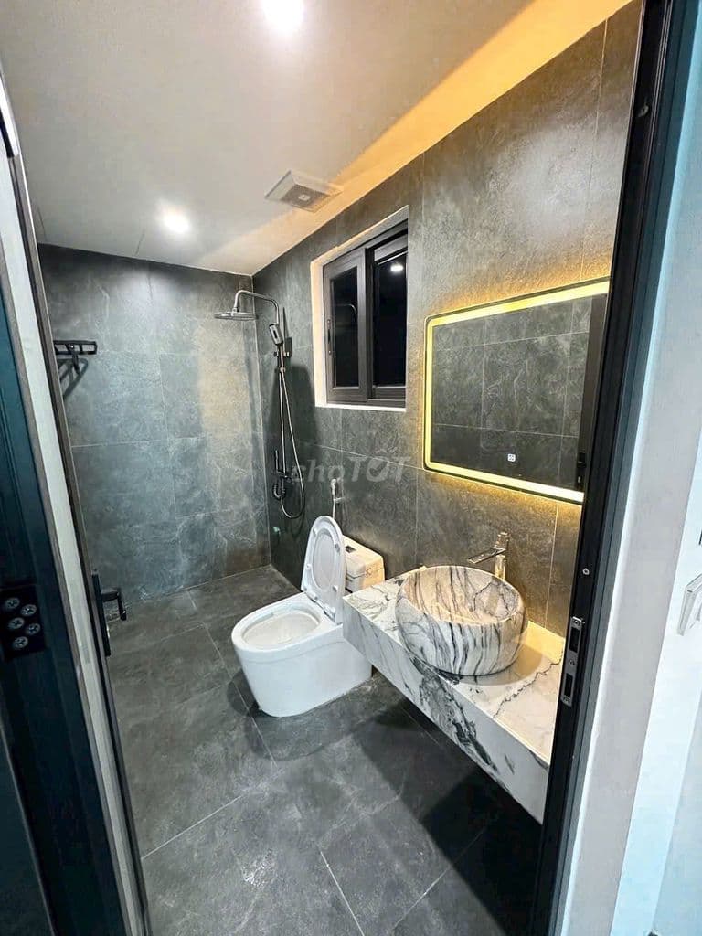 Bán nhà đối diện Aeon Mall Long Biên, ô tô vào nhà - Ảnh 2