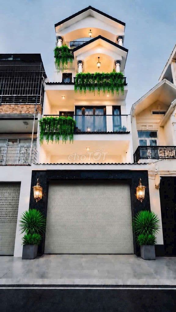 Nhà Liền Kề Khu Víp, sát bên Phú Mỹ Hưng