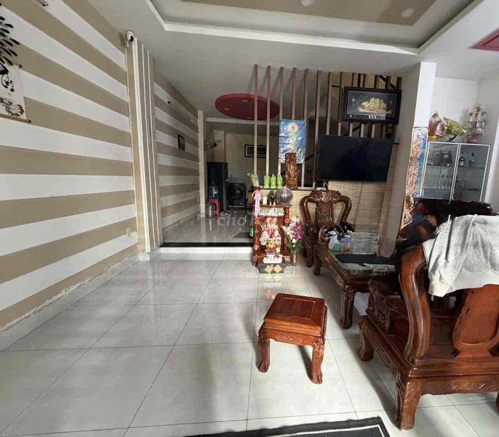 HOT ! định cư, giảm 2 tỷ! nhà HXH Nguyễn Thái Sơn: 6x12.2 1T1L 9.x tỷ