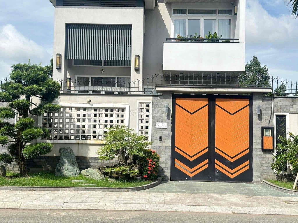 Biệt thự khu 204 Nguyễn Văn Hưởng, Thảo Điền Quận 2 - 10x16m - 39 tỷ. - Ảnh 2