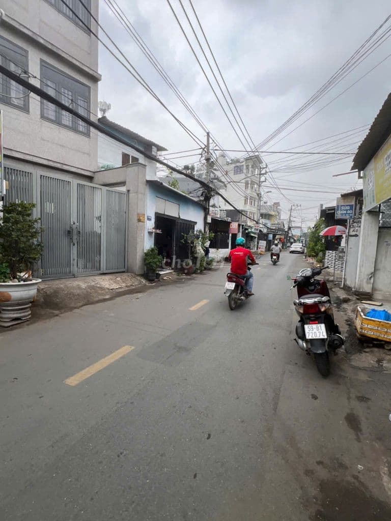 Chủ cần bán lô đất mặt tiền đg 42 Q2 - Ảnh 2