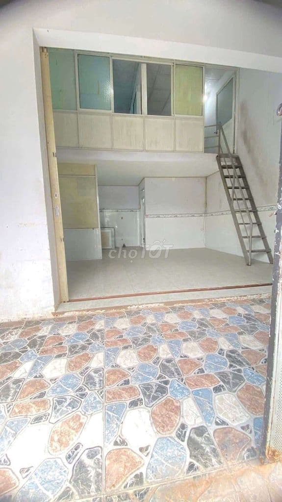 Bán nhà 1/ ngắn vĩnh lộc DT 5mX 8m 1T + gác lửng đường 4m bê tông - Ảnh 3