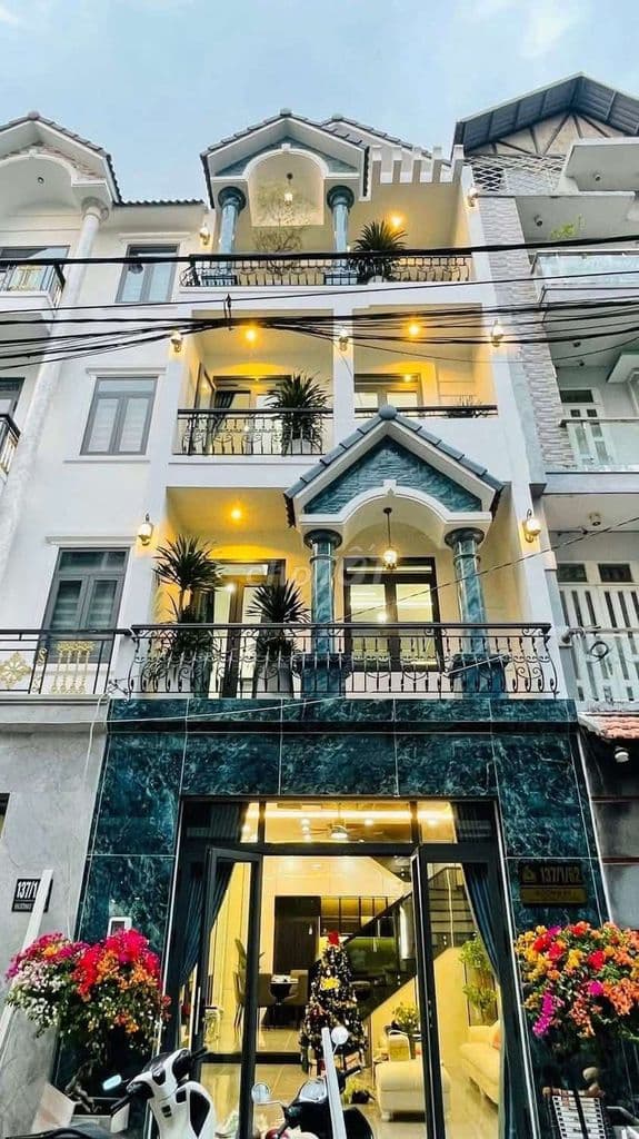 bán nhà khu phân lô đồng bộ hẻm 8m đường 59 p14 gò vấp 5 x 11 đúc 4tam