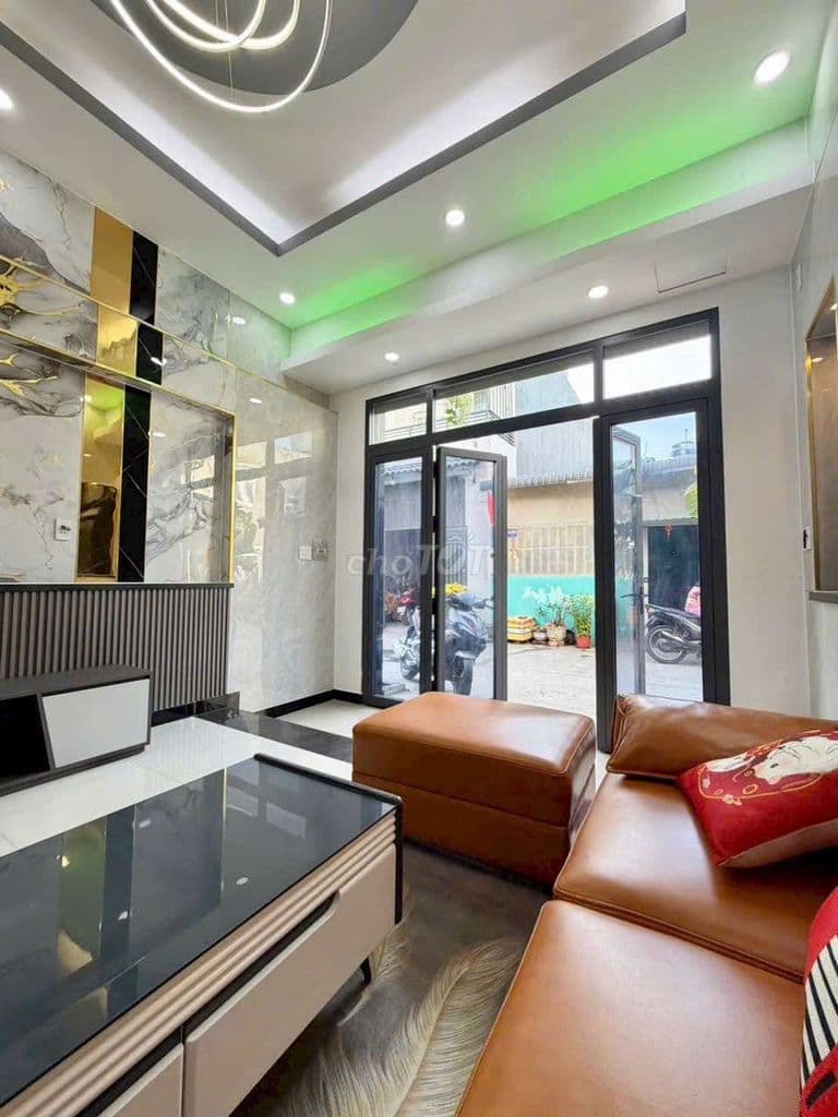 Bán Nhà 1 Trệt 3 Lầu Mới, Thạnh Xuân 25 - Ảnh 3