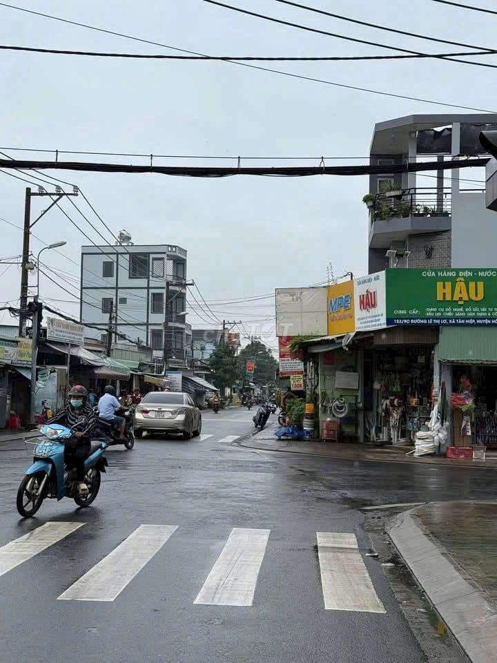 BÁN LÔ THỔ CƯ 5mx23m, 1 SẸC LIÊN XÃ TT TÂN HIỆP THÔNG TH30, SÁT TT HM