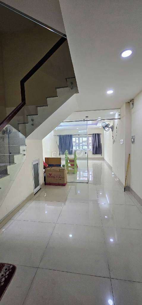 nhà Quận 7, 5 tầng, 6 PN, Nguyễn Thị thập, gần Nguyễn Văn Linh