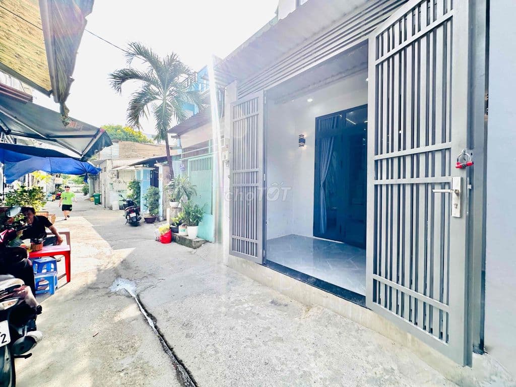 Nhà phố 5m x 14m có PN tầng trệt hẻm thông xe hơi đường Song Hành - Ảnh 2