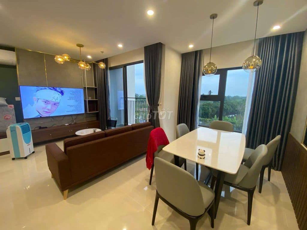 Bán căn 2PN+ 69m 3.250 tỷ full nôi thất Vinhomes grand park Q9