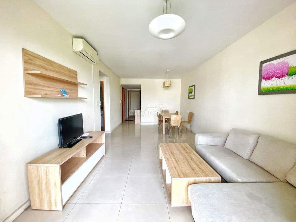 Bán gấp căn hộ Đất Phương Nam, 2PN, 2WC, nội thất, sổ hồng