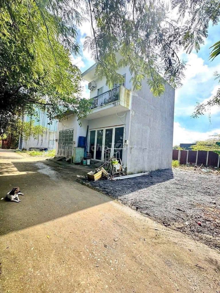 Đất 5x12 hẻm xe hơi hai xẹc Bùi Công Trừng