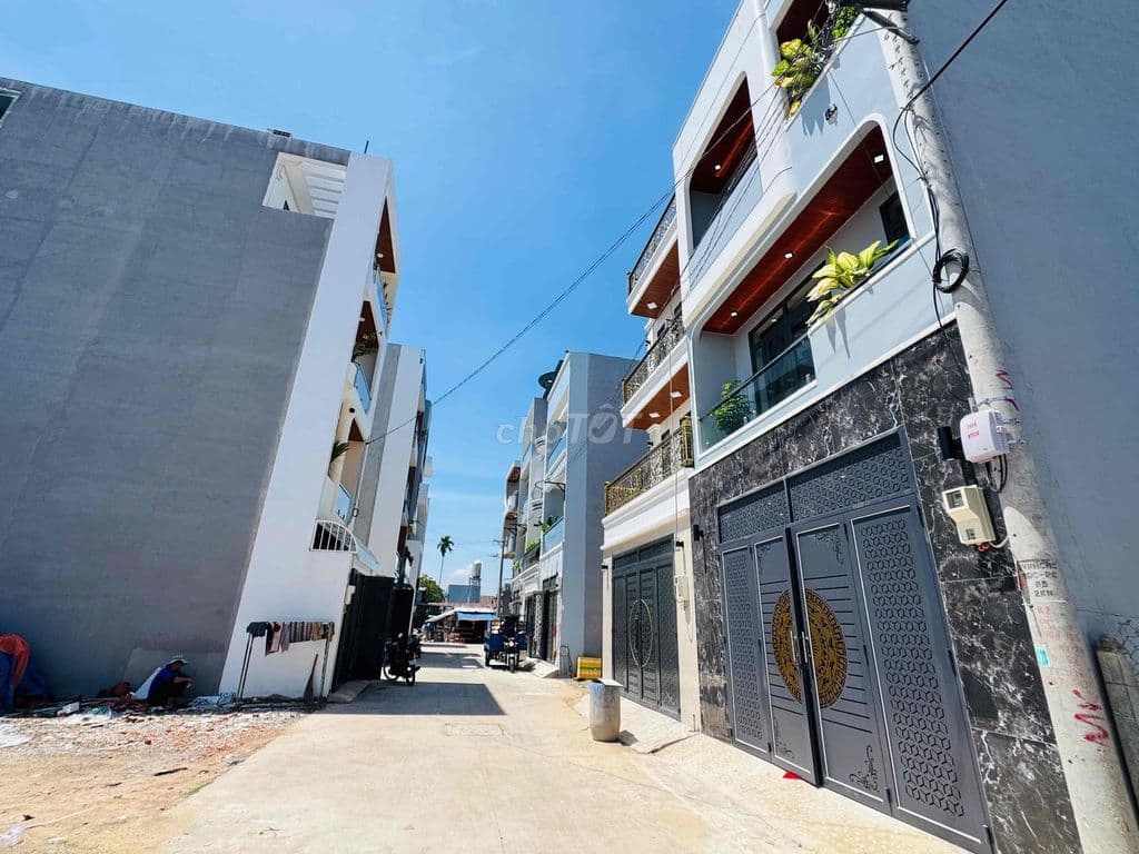 📍NHÀ PHỐ CAO CẤP BÀ ĐIỂM 7 TỶ - GẦN CHỢ ĐẦU MỐI - Ảnh 2