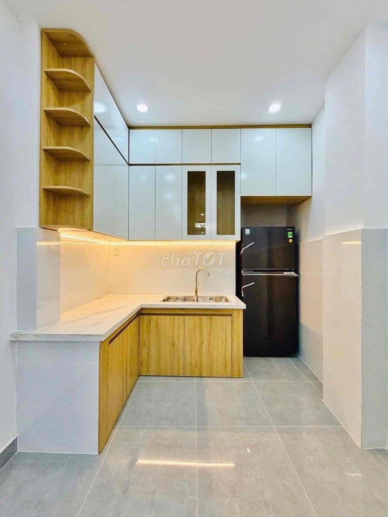 4 Tỷ 650, Nguyễn Văn Công P3, 3 Tầng, 3PN, 33m2, ngay cv Gia Định. - Ảnh 2