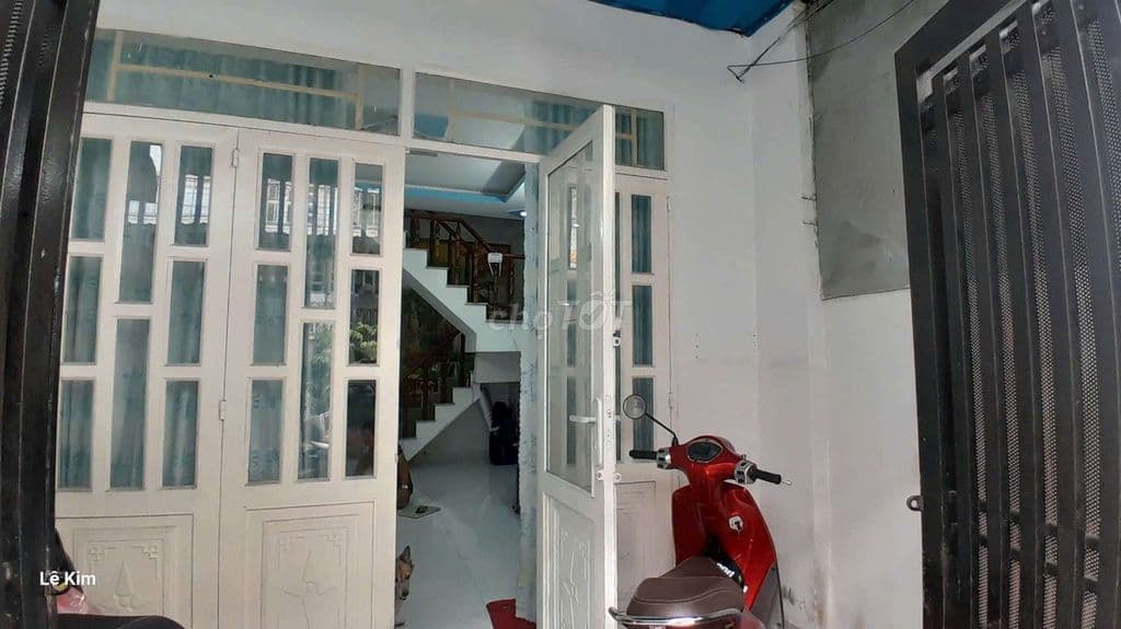 NHÀ 1 TRỆT 1 LẦU mới dọn vào ở ngay khu Cầu Cây Xanh DT 4x12 có 2 PN