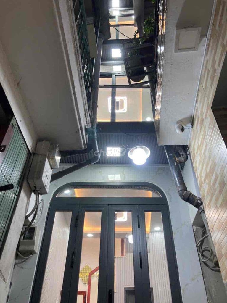 Bán nhà quận 4 giay kk99 1 trệt 2 lầu - Ảnh 2