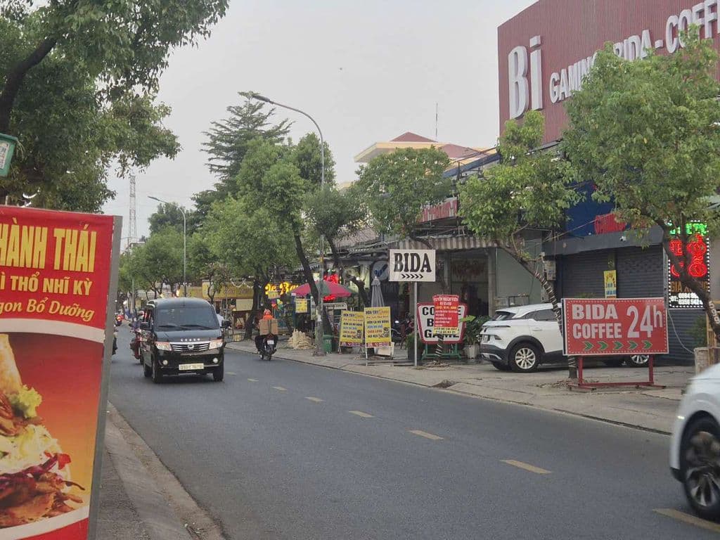 Kẹt Tiền Bán Gấp Nhà Ngay Chợ Huế - Ảnh 3
