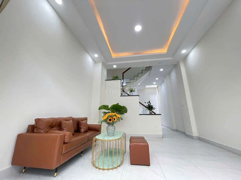 NHÀ 4,2x12m, 2 LẦU ĐÚC, HẺM XE HƠI. GIÁ TỐT - Ảnh 2