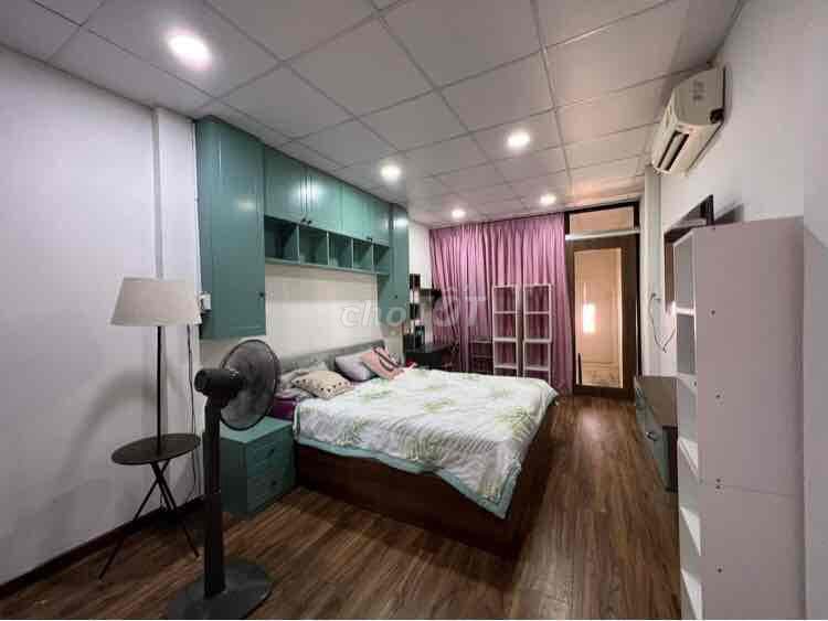 Hiếm nhà mặt tiền giá chỉ nhĩnh 4 tỏi - Ảnh 3