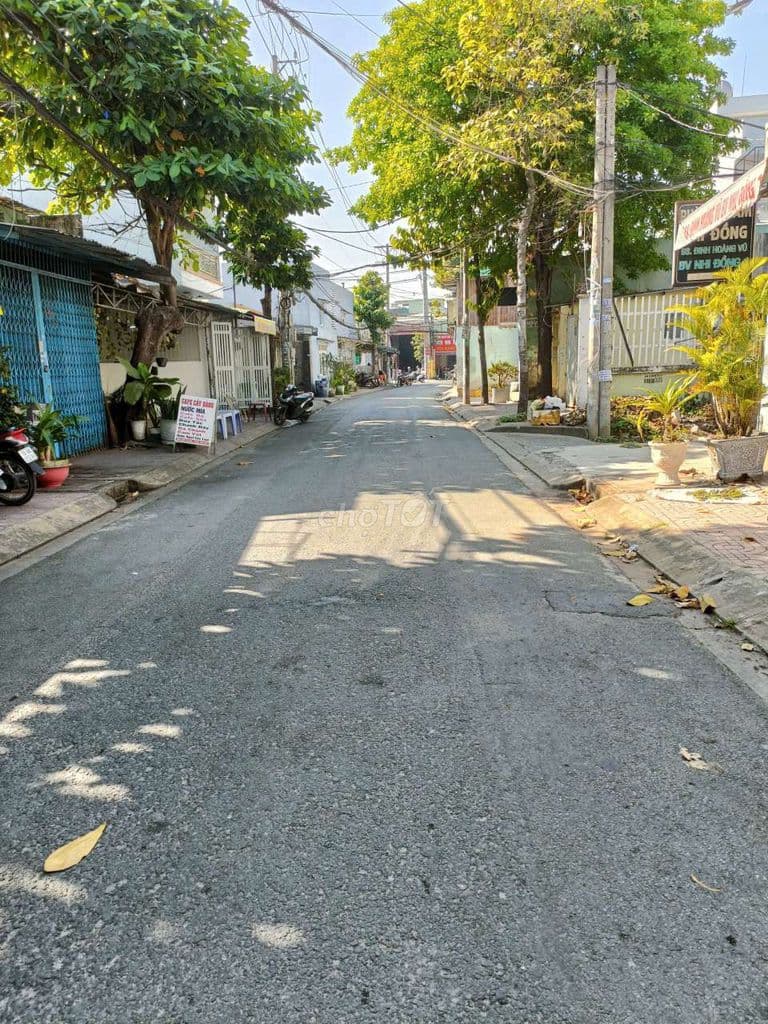 🇻🇳🇻🇳. ĐẤT 2 MẶT TIỀN ĐƯỜNG NHỰA 12M ( CÁCH P.V.H 100M)