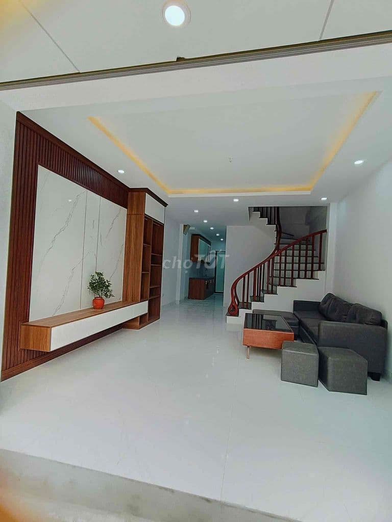 Chỉ 1 Tỷ Có nhà trên 50m2, 3 phòng ngủ