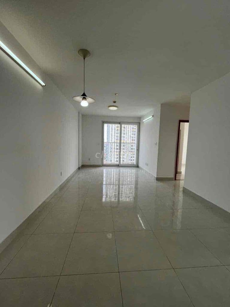 Cần bân gấp ch Tara Q8 72m2 2Pn 2wc Căn góc,thoáng mát,sổ hồng v.v