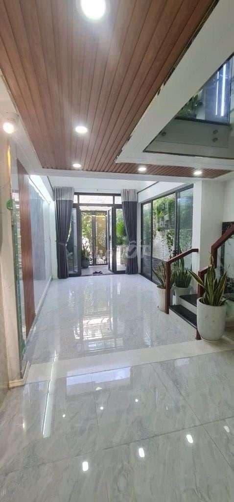 Trường Chinh P 13 Tân Bình ,Ngang 4,5M ,72M2 ,5 Tầng ,giá :8Tỷ - Ảnh 2
