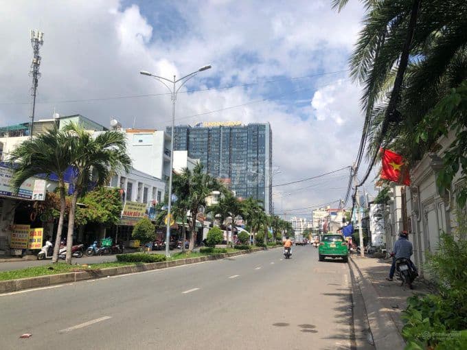Chỉ 125tr/m2 đất MT đường Cao Thị Chính (25m), 4x23, KDC Nam Long
