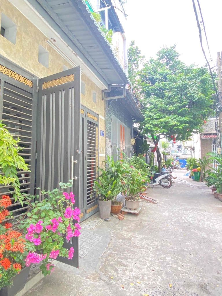 Ông Bà Gửi Bán - 4.5m x 20m - 4 Tỷ - Hẻm Xe hơi Tân Thới Hiệp 21