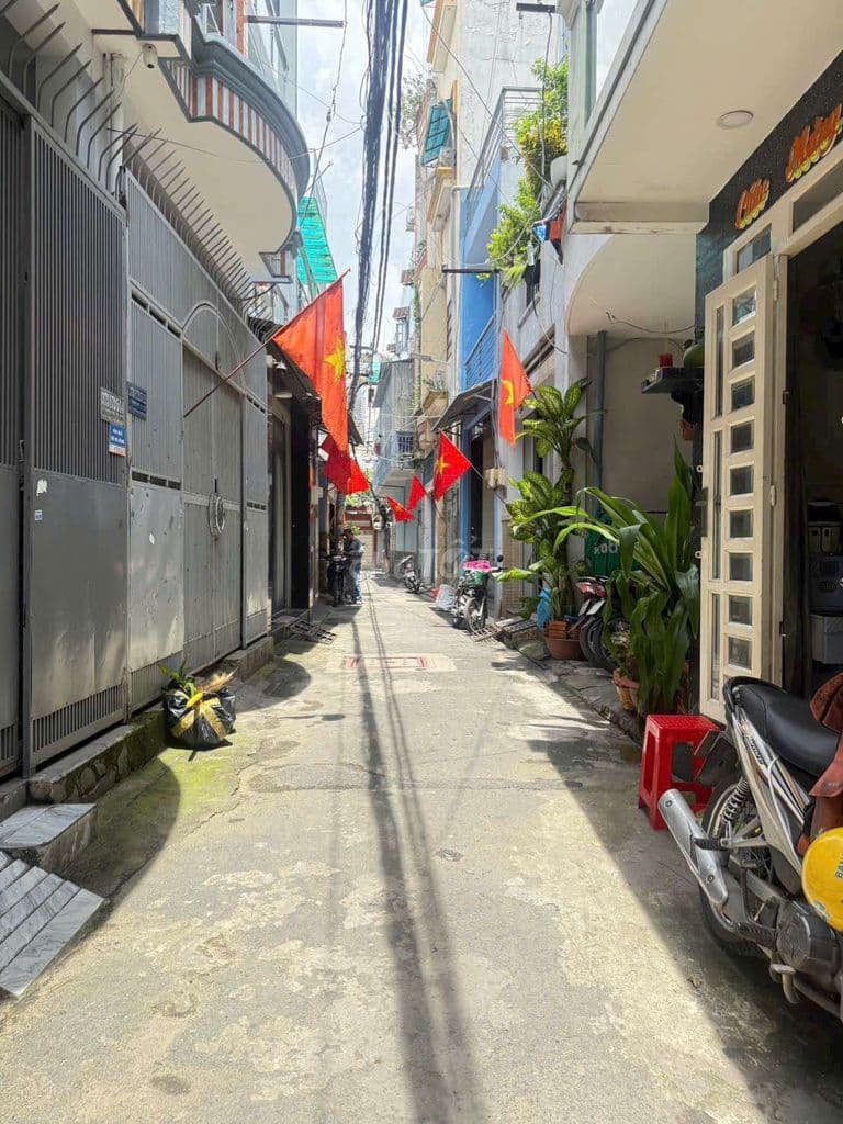 Chính chủ cần bán nhà ngay trung tâm Tân Bình - Ảnh 2