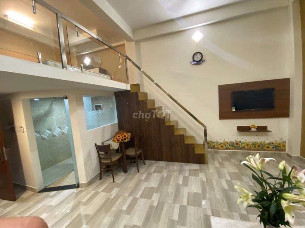cần bán gấp Nhà 5 tầng thang máy khai thác CHDV