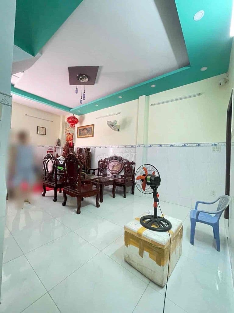Cực hiếm hẻm oto đồng đen tân bình 60m2 khu vực sầm uất nhà cứng cáp - Ảnh 2