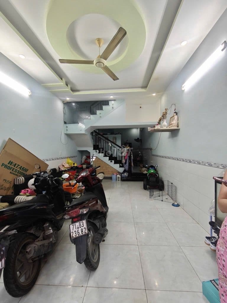 🏡 NHÀ ĐẸP HẺM 6M CHIẾN LƯỢC – XE HƠI TỚI CỬA – 52M2 GIÁ CHỈ 4 TỶ NHỈNH