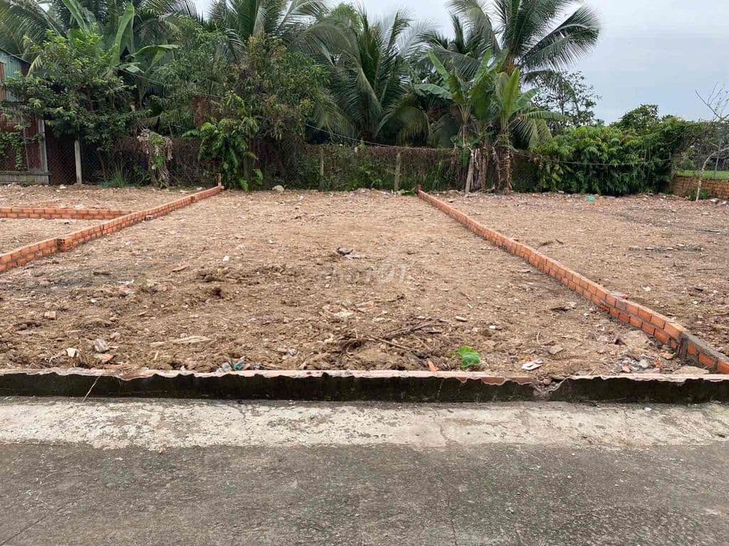 CẮT LỖ 200 TRIỆU - CHỦ CẦN TIỀN BÁN GẤP LÔ ĐẤT VƯỜN LÀM NGHỀ TẠI HÓC M