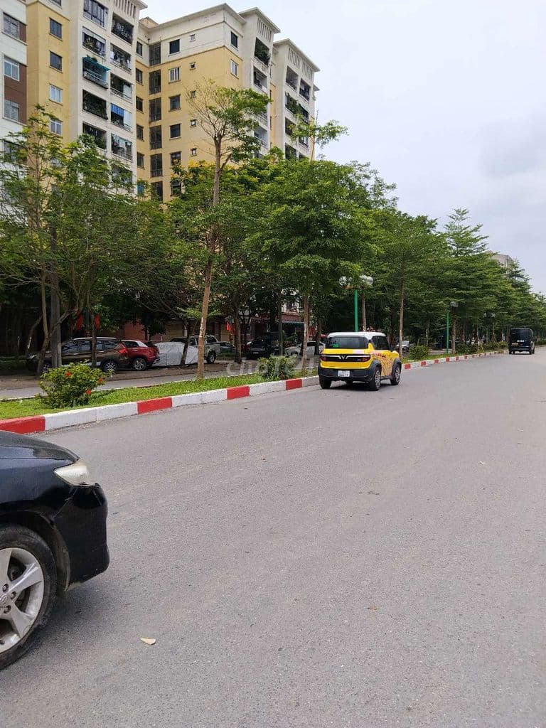 Hơn 4 tỷ sở hữu ngay CHCC KĐT Việt Hưng Long Biên