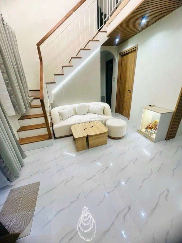 BÁN NHÀ GẦN CHỢ HÓC MÔN, HẺM XE HƠI – SHR – GIÁ NHỈNH 2 TỶ - Ảnh 3