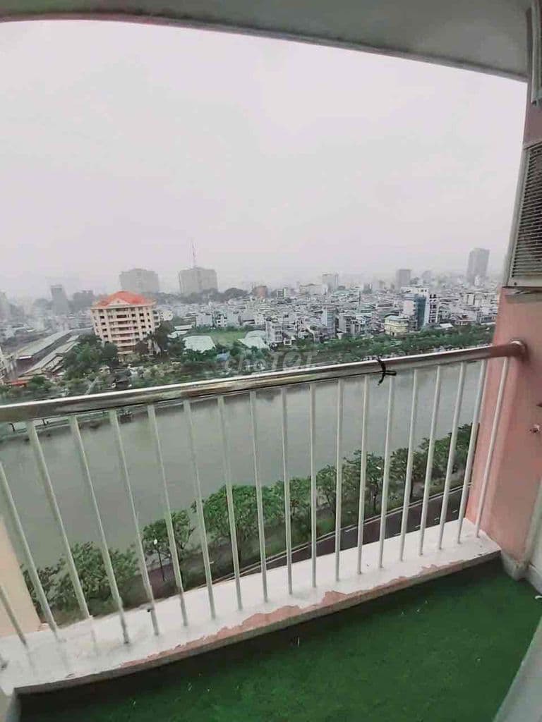 Căn hộ 2PN view sông đầy đủ nội thất Khánh Hội 3