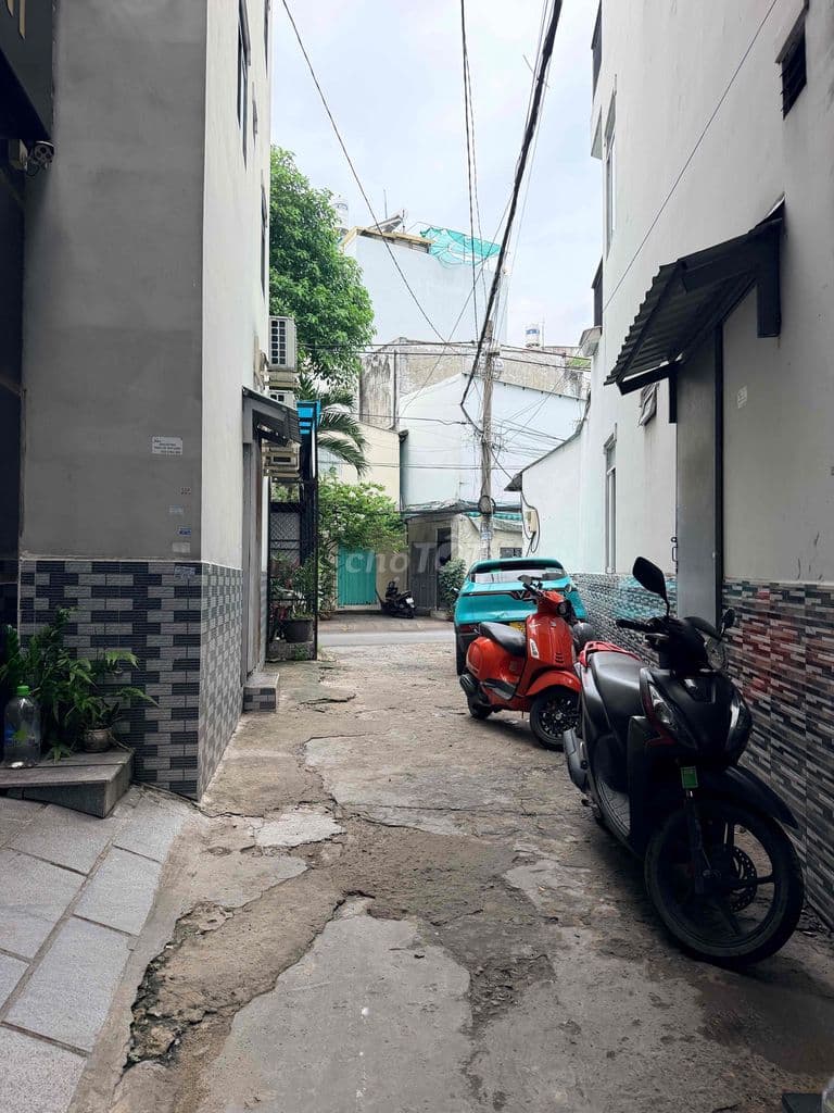 CHDV 9 phòng dòng tiền 32tr/tháng sát Đầm Sen - Ảnh 2
