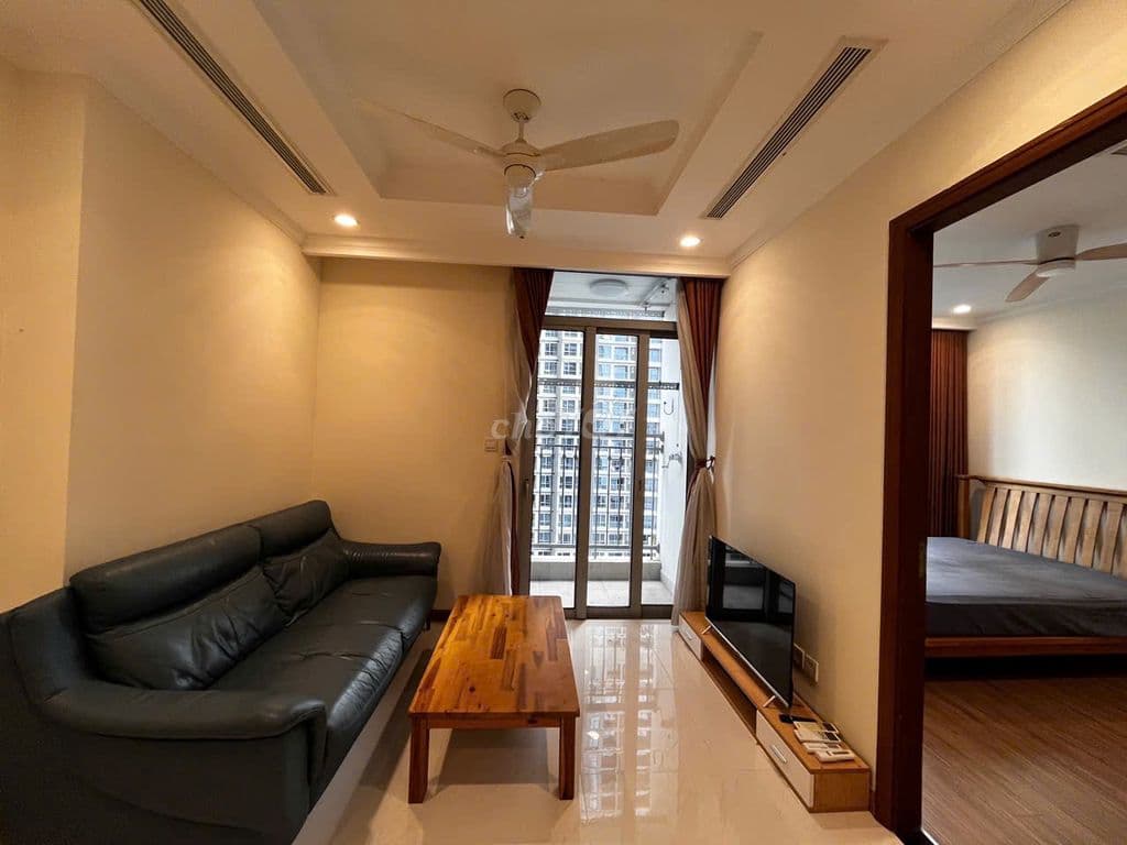 BÁN CĂN 1PN 1WC VINHOMES CENTRAL PARK FULL NỘI THẤT ĐẸP 11.8 TỶ
