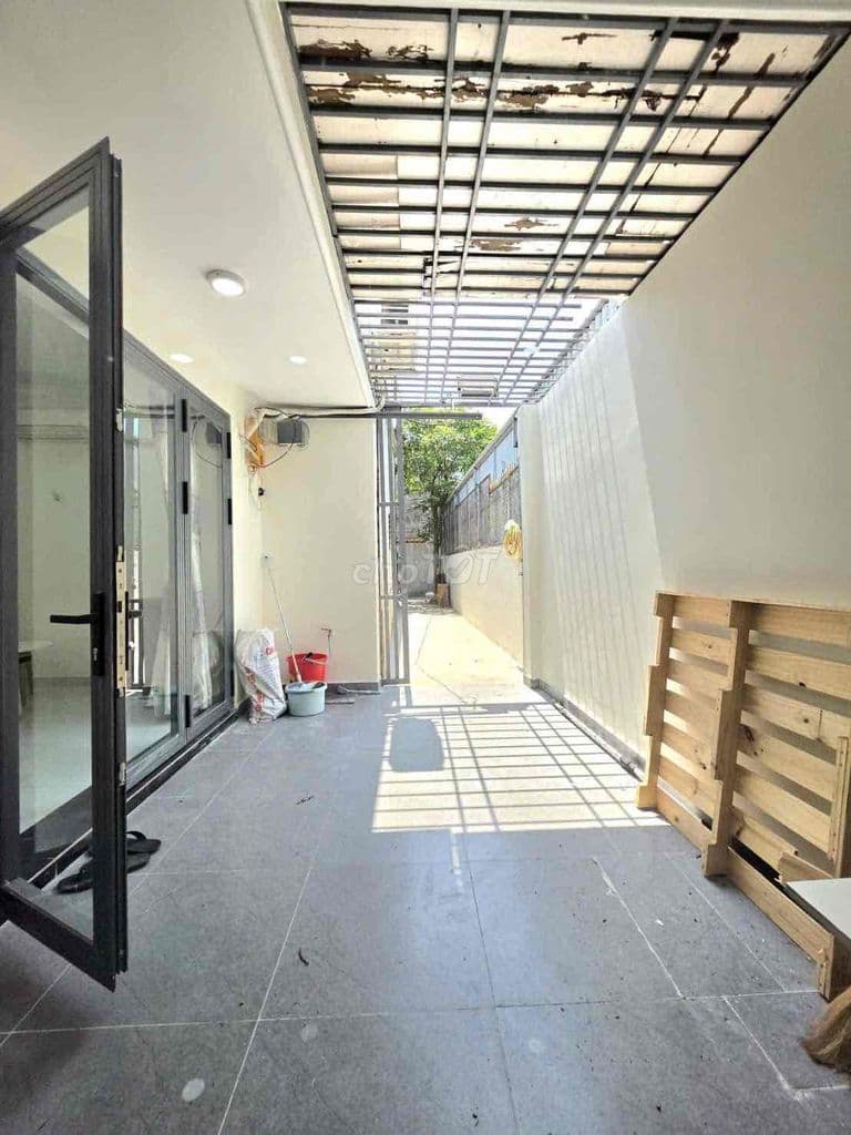 Nhà trung tâm q7, 75m2 ,kdchh, cách mặt tiền 100m - Ảnh 2