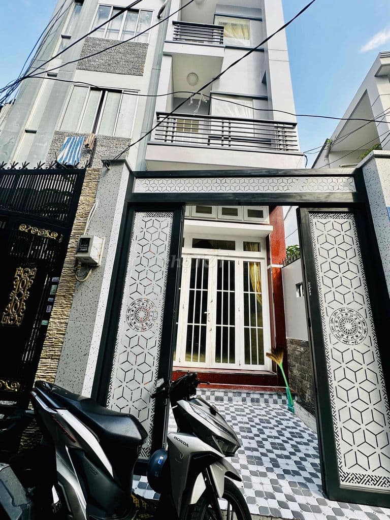 Bán Nhà 4 Tầng Trung Tâm Q8, 79m2 SHR Nhỉnh 7 Tỷ, P4 Q8 - Ảnh 2
