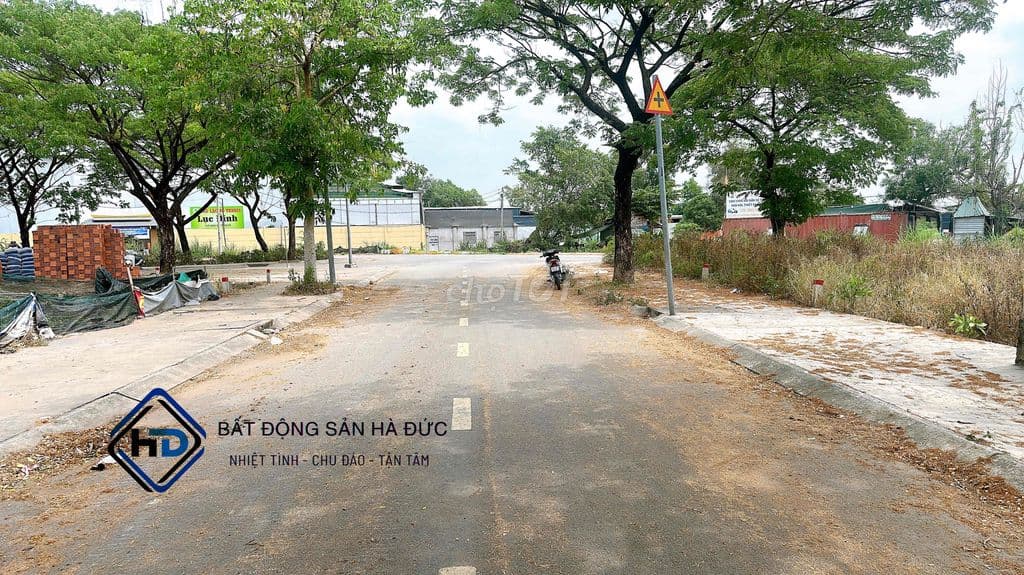 Đất phân lô 5x16 đường nhựa 8m điện nước âm - Ảnh 3