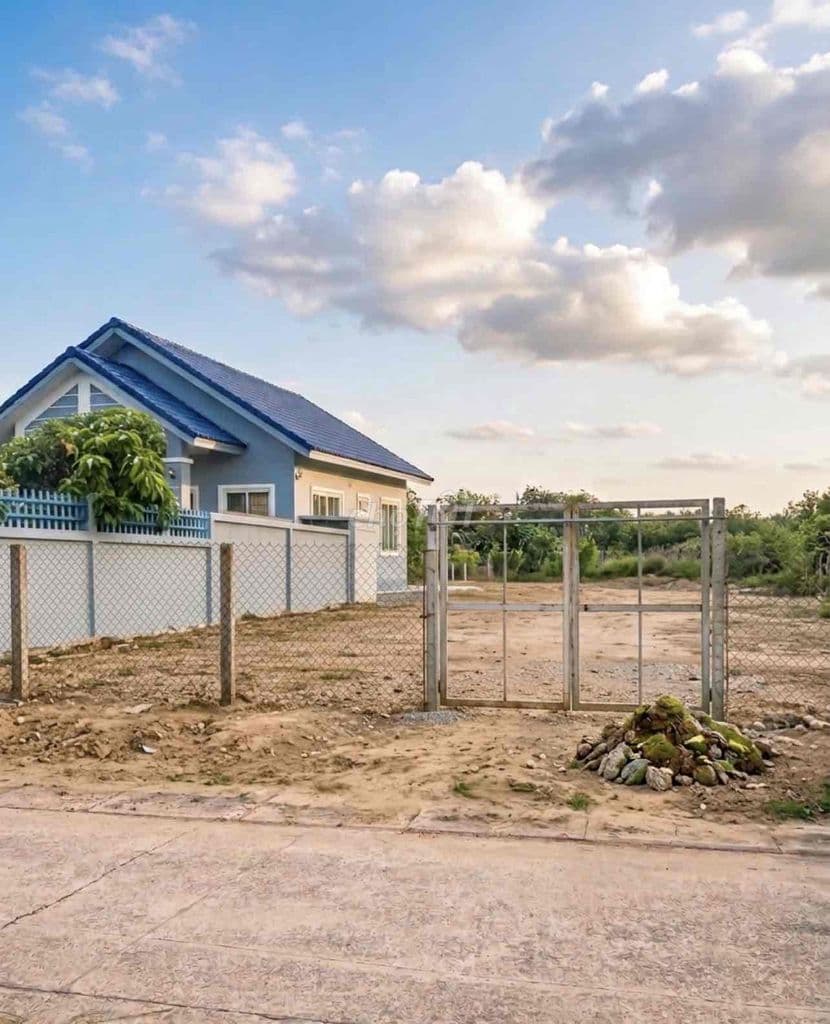 TÂN Phú Trung đất mặt tiền 157m2 giá cực sốc chỉ vỏn vẹn 520tr