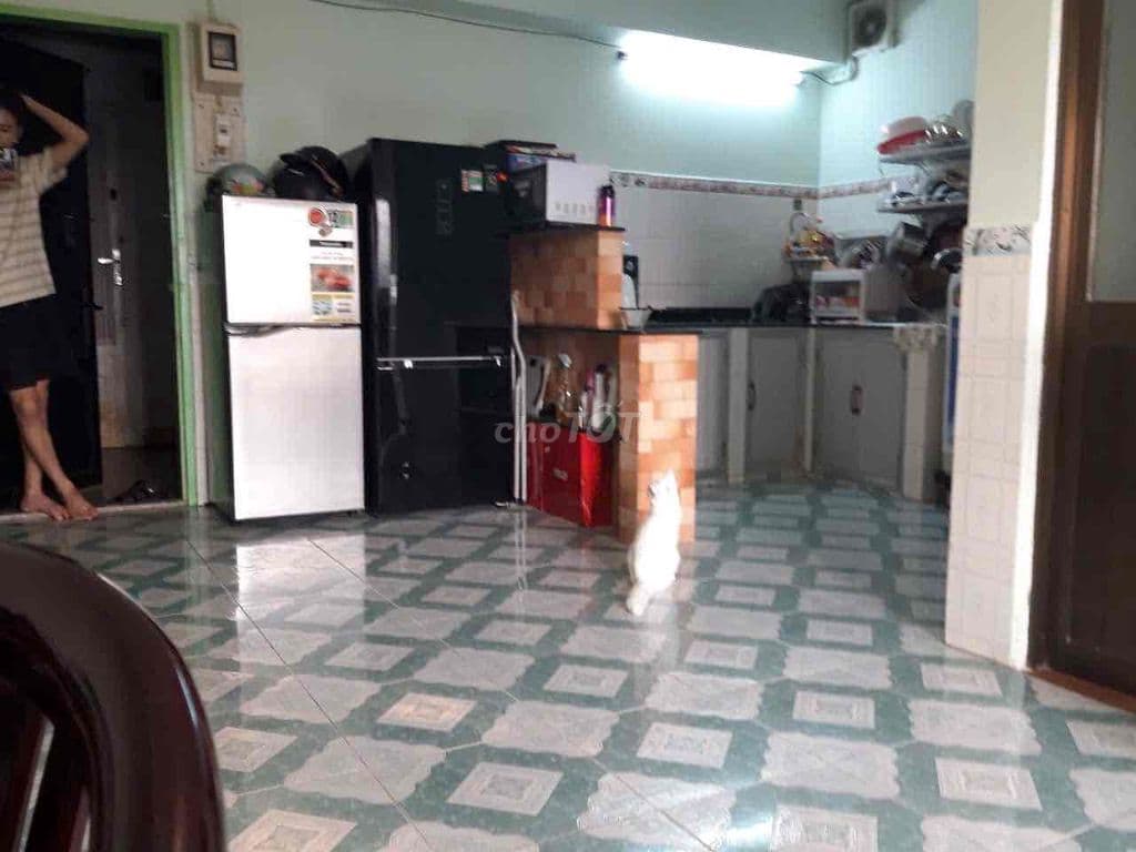 Bán căn hộ miếu nổi view sông 56m 2pn 1wc bancon 3ty5 - Ảnh 2