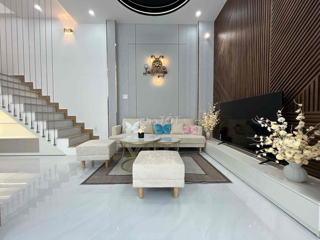 Bán nhà sau chợ Phú Xuân DT:6,6x14m CN:60m2 2Tầng 2pn gần Phú Mỹ Hưng - Ảnh 2